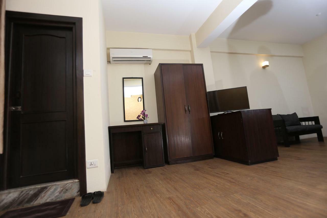 Hotel Hema Катманду Екстериор снимка