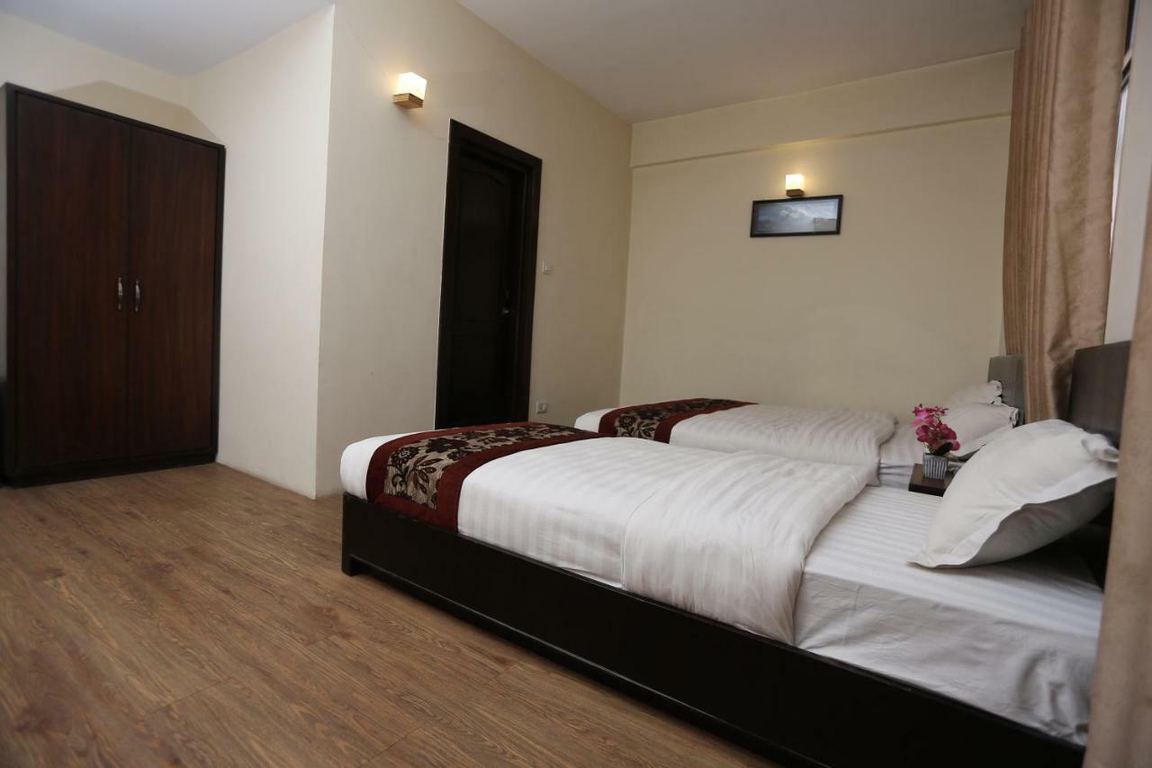 Hotel Hema Катманду Екстериор снимка