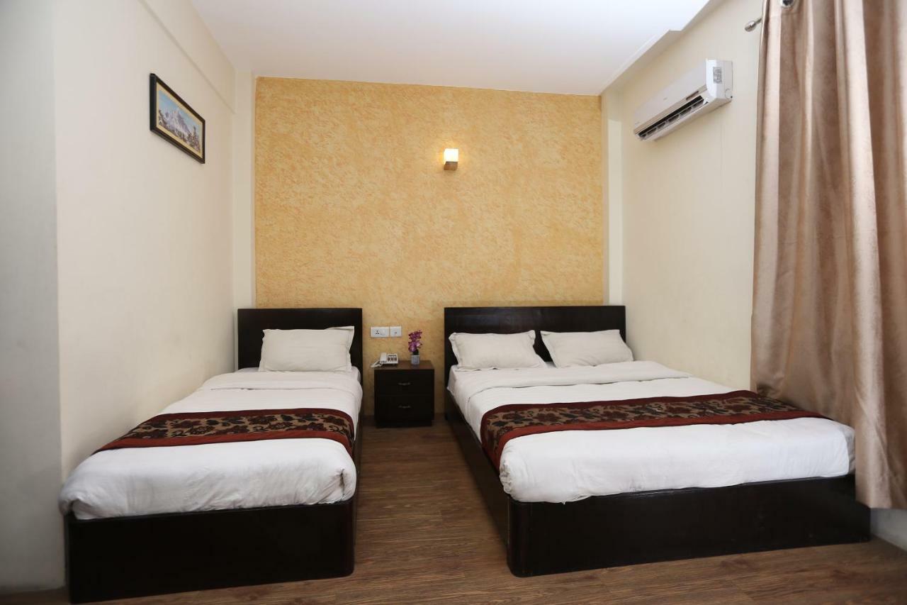 Hotel Hema Катманду Екстериор снимка