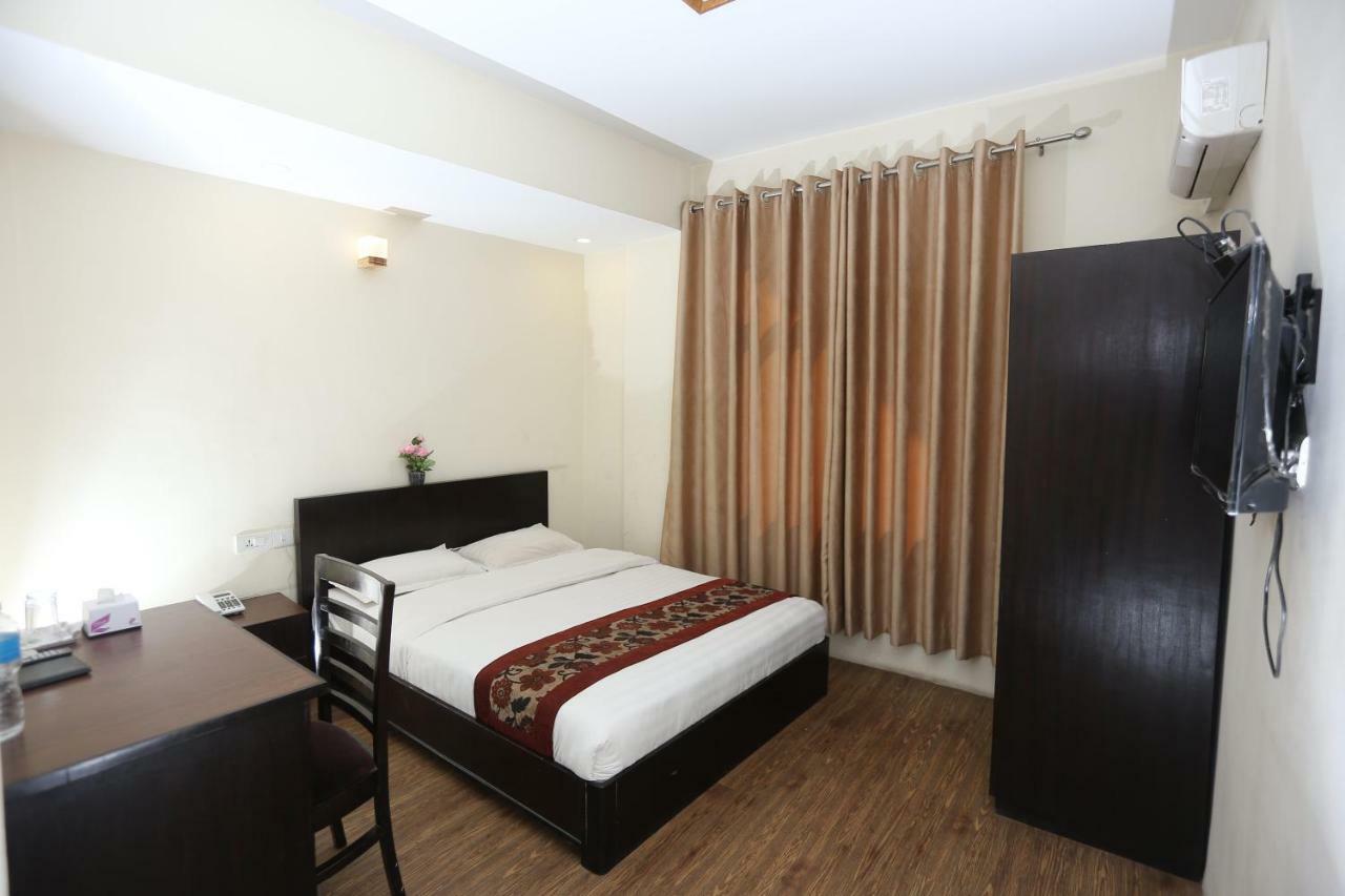 Hotel Hema Катманду Екстериор снимка